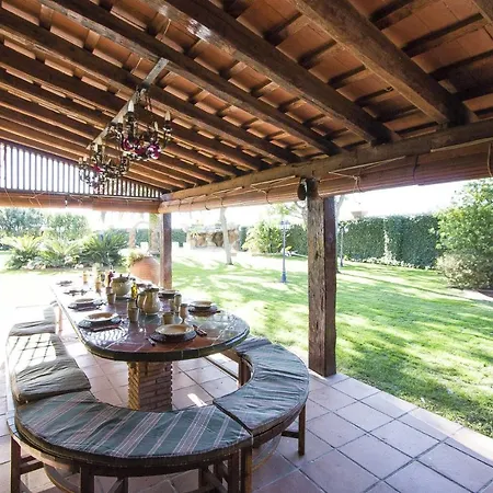 Villa Catalunya Casas Incredible Secluded Villa, Just 11km From Beach!