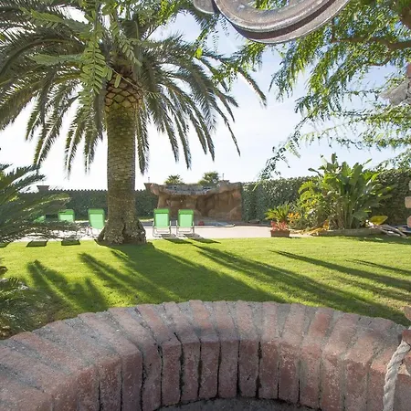 Villa Catalunya Casas Incredible Secluded Villa, Just 11km From Beach!